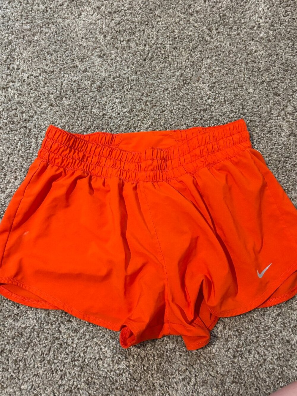 Nike womens medium shorts athletic running shorts red orange dri fit lined